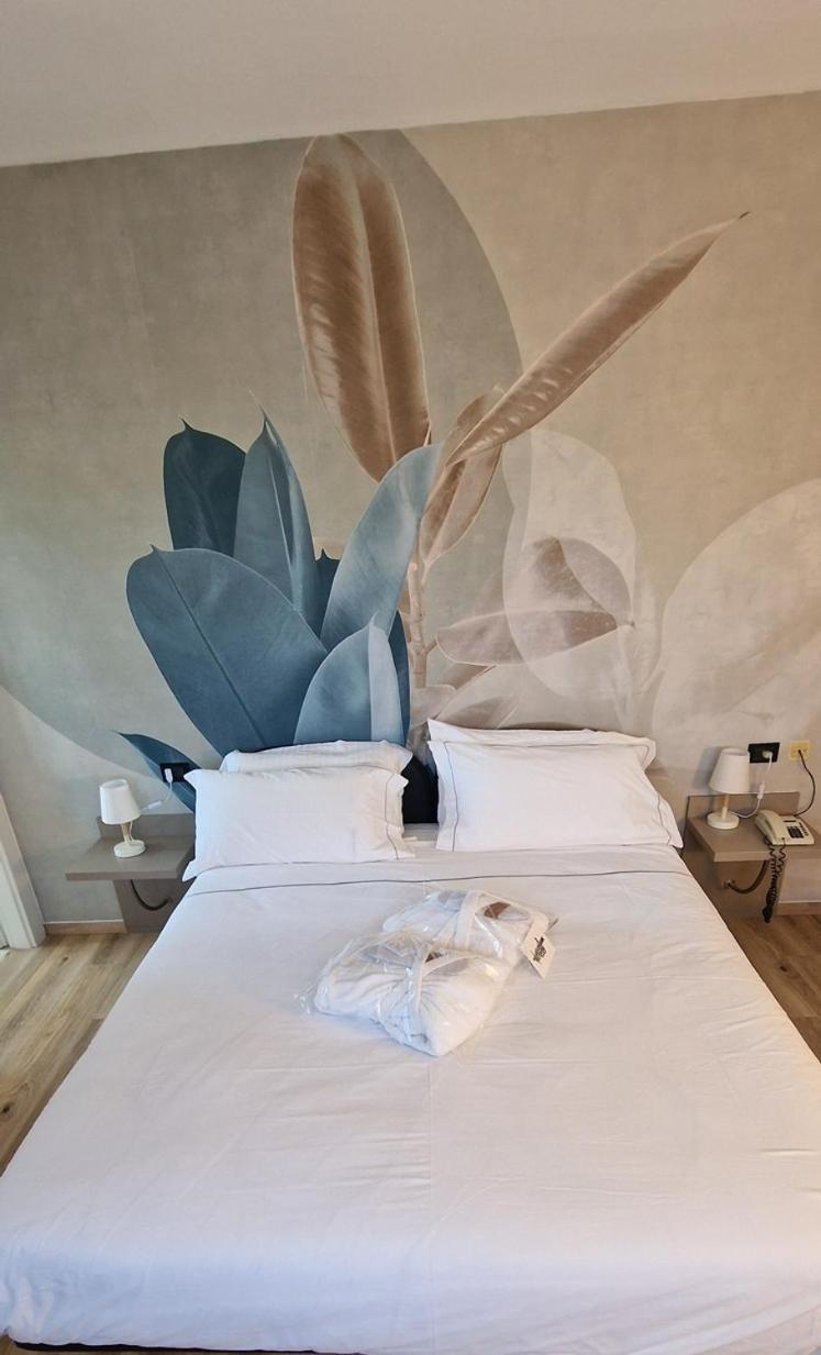 Hotel Logonovo ليدو ديلي ايستينسي المظهر الخارجي الصورة