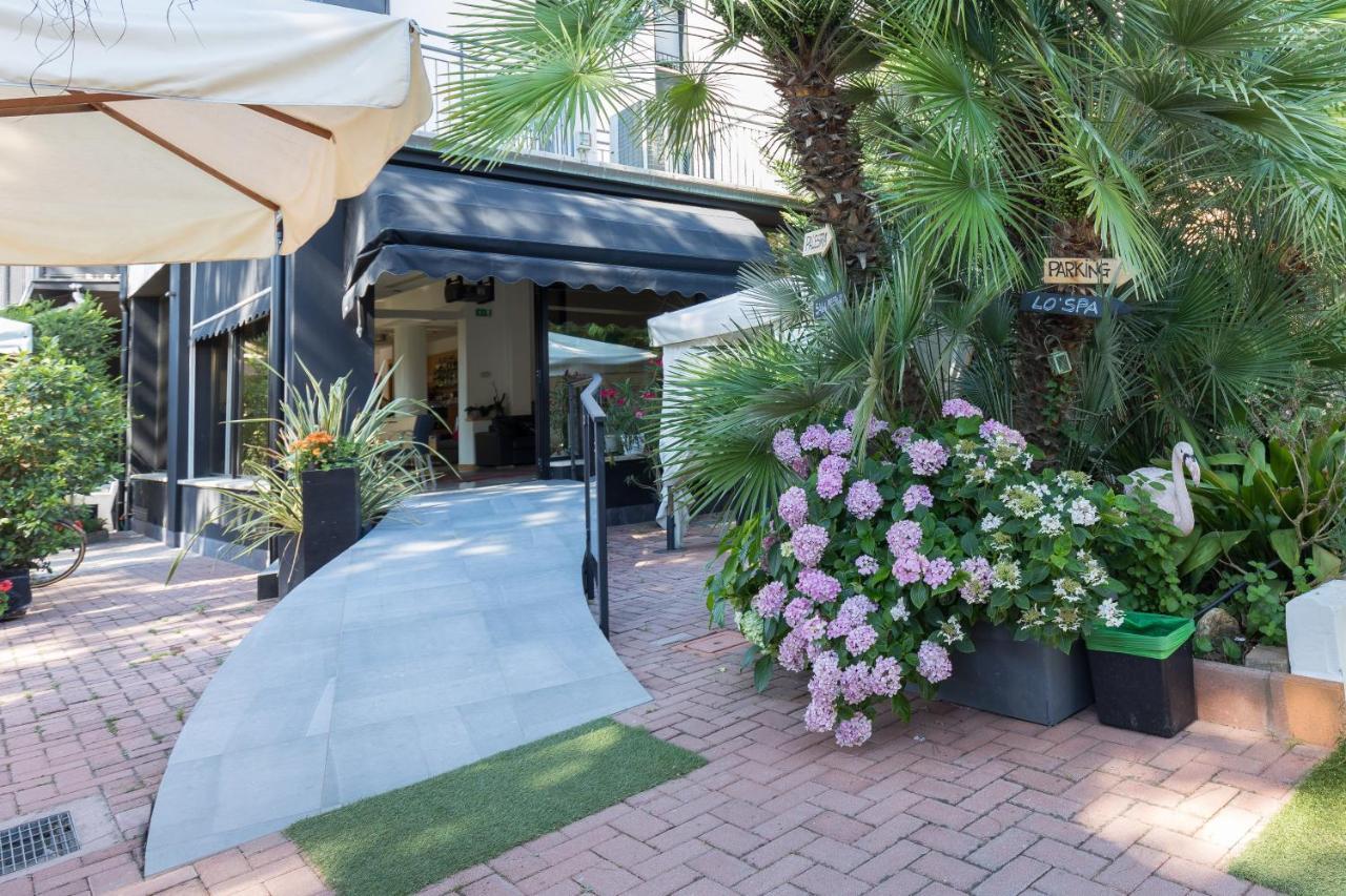 Hotel Logonovo ليدو ديلي ايستينسي المظهر الخارجي الصورة